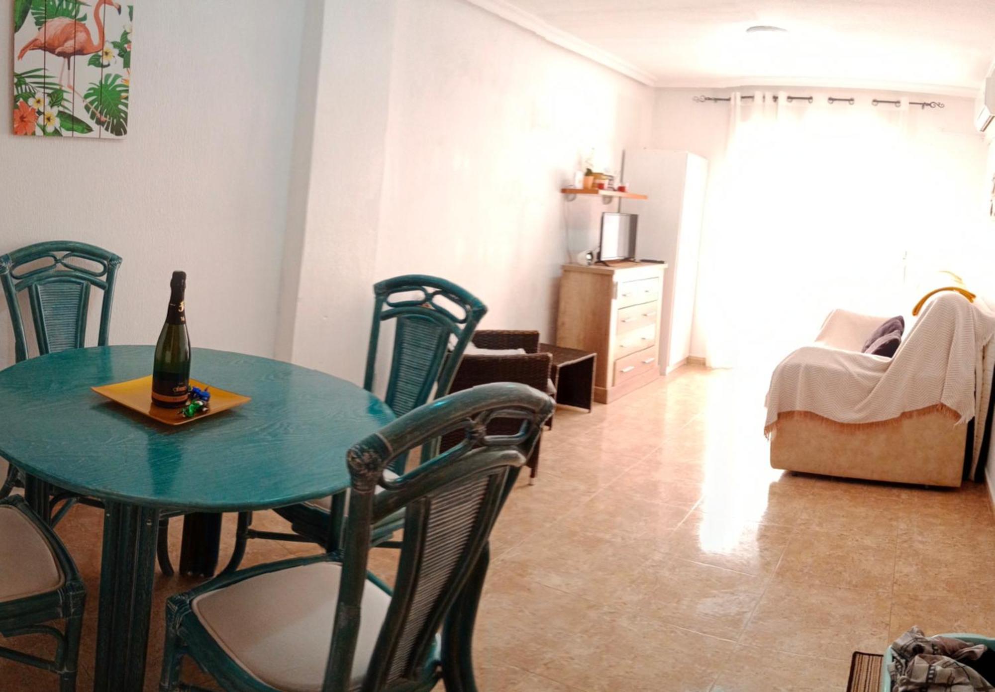 Estudio Wifi Bano 1 Sofa Cama Doble Piscina Playa 100Mts Torrevieja Exteriör bild
